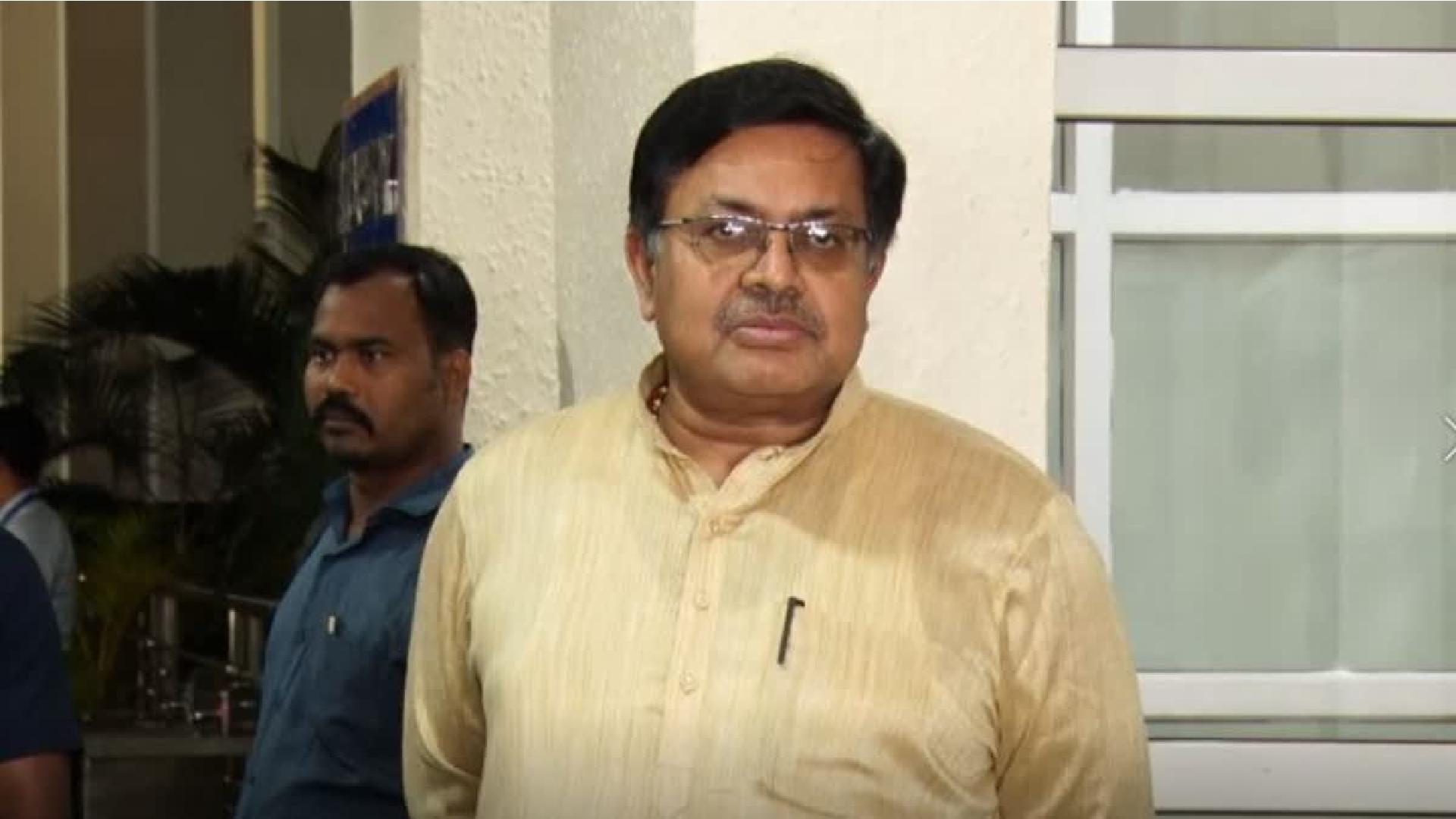 କ୍ୟାପିଟାଲ ହସ୍ପିଟାଲ-ଏଜି ଛକ ରାସ୍ତାର ହେବ ନବକଳେବର