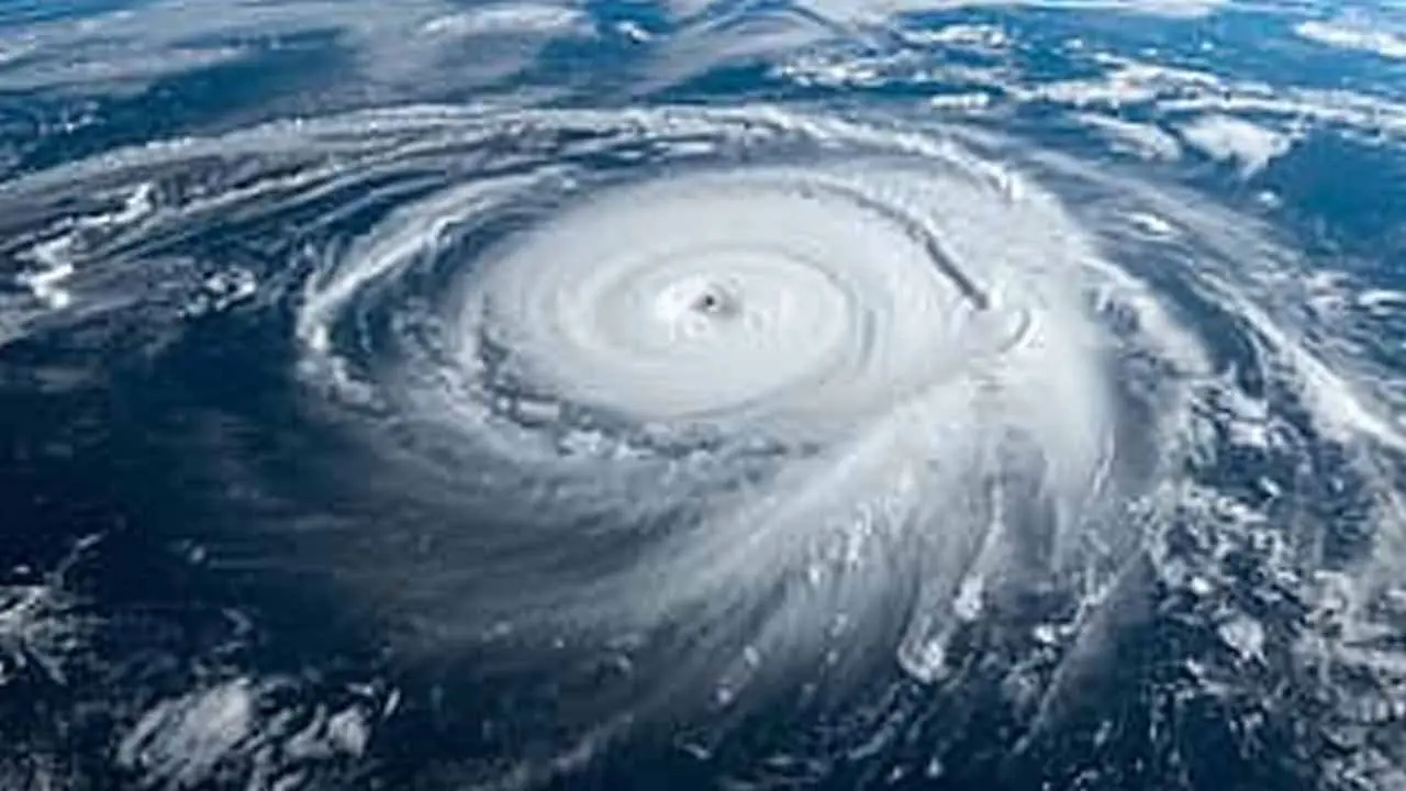 ୧୨ ଘଣ୍ଟାରେ ବାତ୍ୟା !