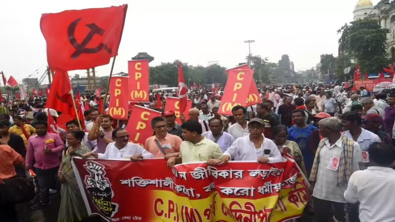 ୧୦୦୦ କିମି ‘ବାଂଲା ବଚାଓ ଯାତ୍ରା’ କରିବ ସିପିଏମ୍‌