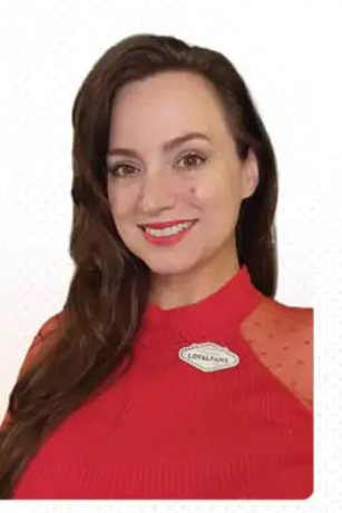 ଲୁହ ବିକ୍ରି କରୁଛନ୍ତି ମହିଳା