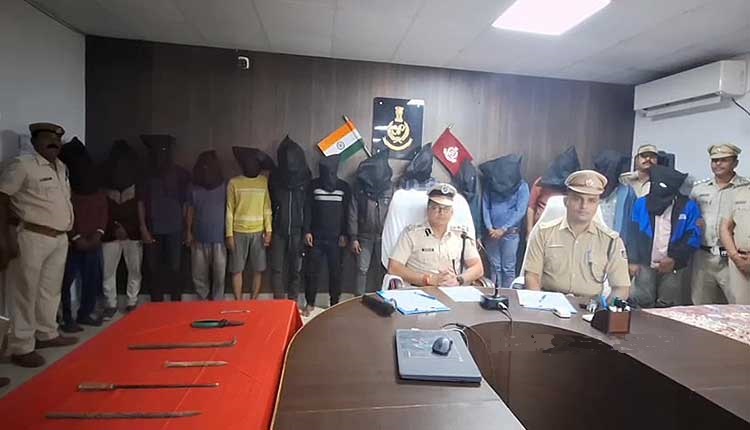 ଯାଜପୁର ପୋଲିସ ହାତରେ ଧରାପଡ଼ିଲେ ୧୪ କୁଖ୍ୟାତ ଡକାୟତ 