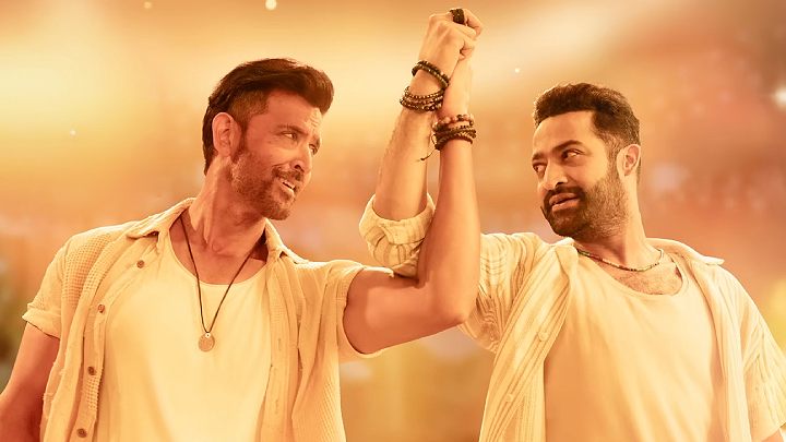 Janaab-e-Aali-Full-Song-WAR-2-Hrithik-Roshan-NTR-Pritam-Sachet-Tandon-Saaj-Bhatt-Amitabh