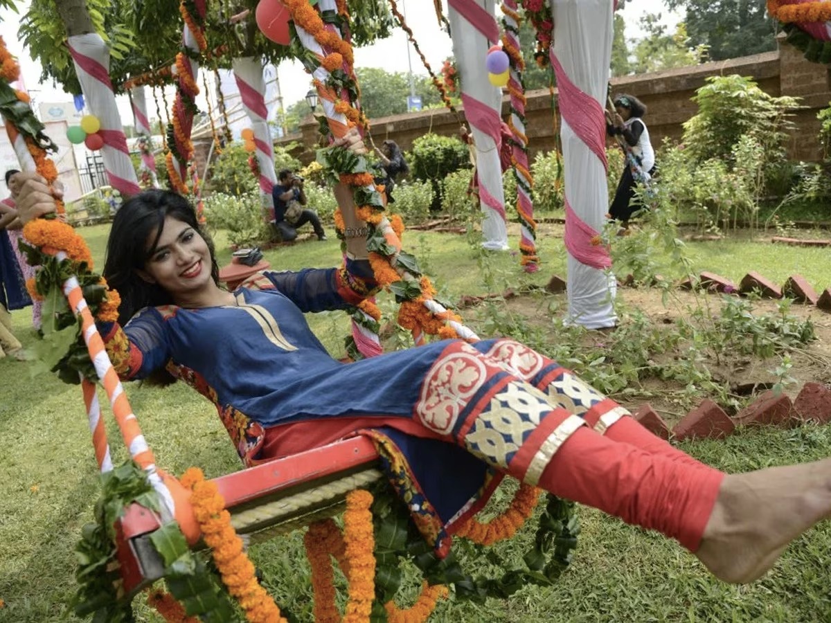 ରଜ ସଂକ୍ରାନ୍ତି