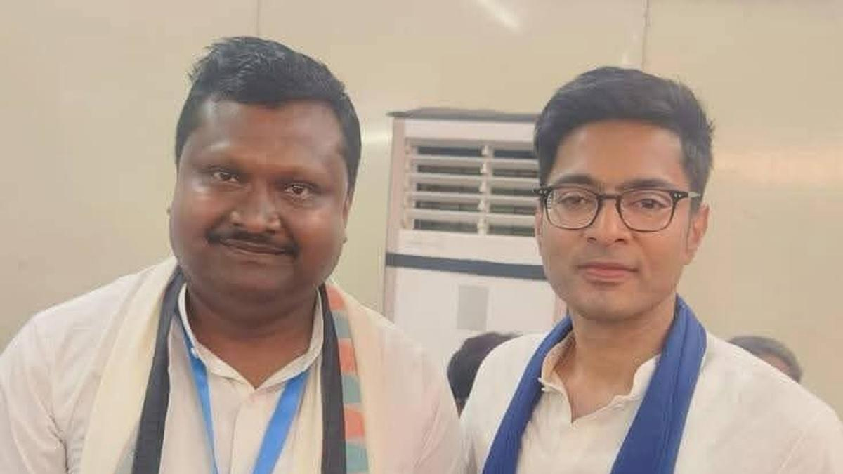 ରାଜ୍ୟସଭା ସାଂସଦ ପଦରୁ ଇସ୍ତଫା ଦେଲେ ଟିଏମ୍‌ସି ନେତା ପ୍ରକାଶ ବାରେକ୍‌