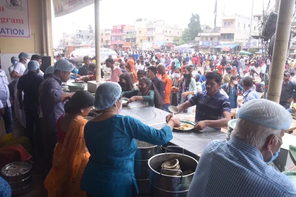 ଚଳିତବର୍ଷ ରଥଯାତ୍ରାରେ ଖାଦ୍ୟ ବଣ୍ଟନ ପାଇଁ ୬ଟି କର୍ପୋରେଟ ସଂସ୍ଥାକୁ ଅନୁମତି