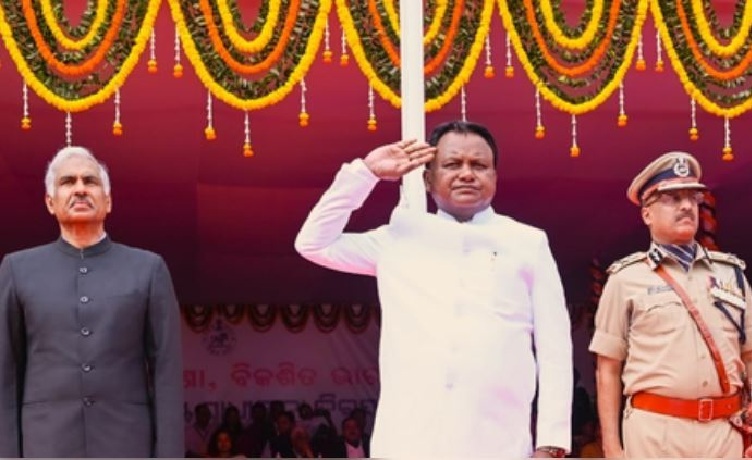 ରାଜ୍ୟସ୍ତରୀୟ ପରେଡ ରେ ପତାକା ଉତ୍ତୋଳନ କରିବେ ମୁଖ୍ୟମନ୍ତ୍ରୀ