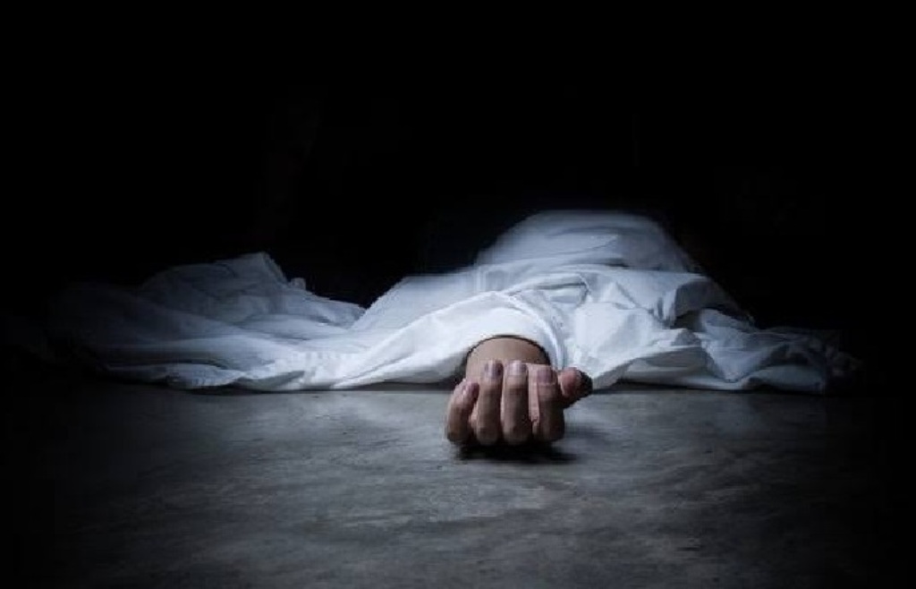 କାର ଭିତରୁ କନେଷ୍ଟବଳଙ୍କ ମୃତଦେହ ଉଦ୍ଧାର