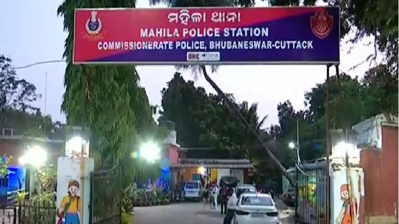 ମହିଳା ଥାନାରୁ କଏଦୀ ଫେରାର ଘଟଣା ,ଡିସିଓ ଏବଂ ସେଣ୍ଟ୍ରି ନିଲମ୍ବିତ
