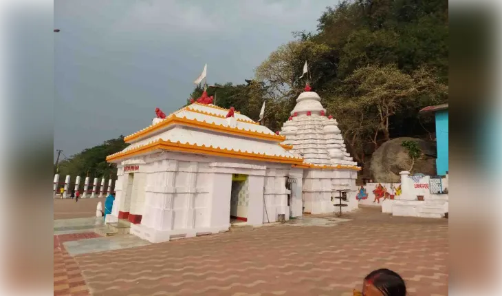 ମା' ଭଟ୍ଟାରିକାଙ୍କ ପୀଠରେ ୧୬୩ ଧାରା ଲାଗୁ