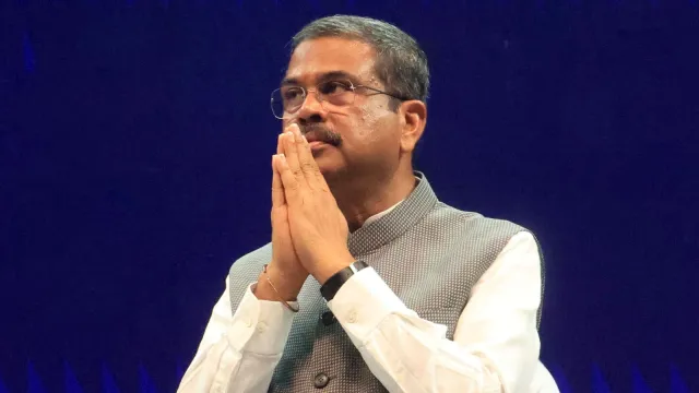 ଆବଶ୍ୟକ ସହାୟତା ଯୋଗାଇଦେବା ପାଇଁ ମଧ୍ୟପ୍ରଦେଶ ମୁଖ୍ୟମନ୍ତ୍ରୀଙ୍କ କଥା ହେଲେ ସାଂସଦ ଧର୍ମେନ୍ଦ୍ର ପ୍ରଧାନ