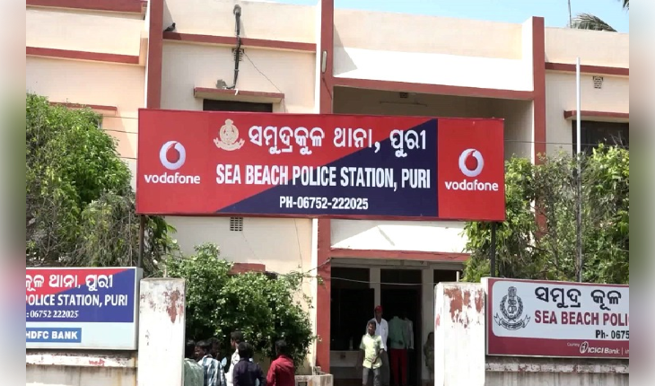 ପୁରୀ ରେ ପର୍ଯ୍ୟଟକଙ୍କୁ ନିସ୍ତୁକ ମାଡ଼ ମାରିଲେ ହୋଟେଲ କର୍ମଚାରୀ