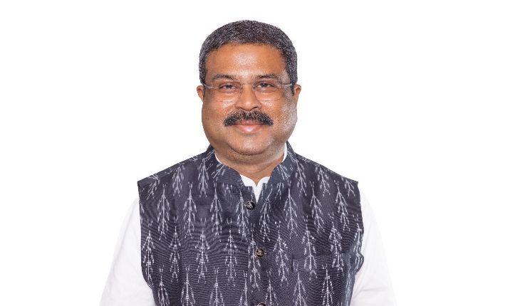 ଜାତୀୟ ଓ ରାଜ୍ୟ ରାଜପଥରେ ବେଆଇନ ପରିବହନ ଗାଡ଼ି ପାର୍କିଂ ରୋକିବା ପାଇଁ କଠୋର କାର୍ଯ୍ୟାନୁଷ୍ଠାନ ନେବାକୁ ଚିଠି ଲେଖିଲେ ଧର୍ମେନ୍ଦ୍ର ପ୍ରଧାନ