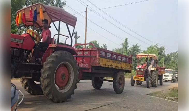 ପଶ୍ଚିମବଙ୍ଗକୁ ବାଲି ଚୋରା ଚାଲାଣ ବେଳେ ୪ ଟ୍ରାକ୍ଟର ଜବତ