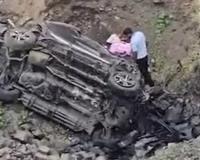 ଦିଲ୍ଲୀ-ମୁମ୍ବାଇ ଏକ୍ସପ୍ରେସୱେରେ ନିୟନ୍ତ୍ରଣ ହରାଇ ଖାଇକୁ ଖସିପଡ଼ିଲା ଏକ୍ସୟୁପି, ୫ ମୃତ