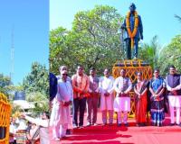  ଉତ୍କଳ କେଶରୀ ଡ଼ଃ ହରେକୃଷ୍ଣ ମହତାବଙ୍କ ଜୟନ୍ତୀ ଉପଲକ୍ଷେ ମୁଖ୍ୟମନ୍ତ୍ରୀଙ୍କ ଶ୍ରଦ୍ଧାଞ୍ଜଳି ଜ୍ଞାପନ