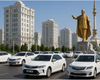 କେବଳ ଚଲେଇହେବ ଧଳା ଗାଡି