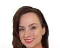 ଲୁହ ବିକ୍ରି କରୁଛନ୍ତି ମହିଳା