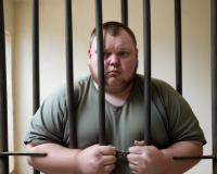 ପଇସା ଦେଇ ଯାଉଛନ୍ତି ଜେଲ