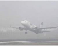 ଘନ କୁହୁଡି ଯୋଗୁଁ ରାଜଧାନୀରେ ବିମାନ ଉଡ଼ାଣରେ ବିଳମ୍ବ 