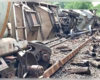 ମାଲବାହୀ ଟ୍ରେନ ଲାଇନଚ୍ୟୁତ