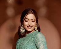 ଭିନ୍ନ ଏକ ପ୍ରେମକାହାଣୀ