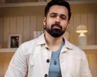 ଟୁଇଷ୍ଟ ଆଣିବ ଏଣ୍ଟ୍ରି