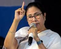 ‘ତୁଗଲକି କମିସନ’ କହି ଇସି ଉପରେ ବର୍ଷି‌ଲେ ମମତା