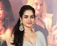 ଝିଅଙ୍କ ଜୀବନ ସଂଘର୍ଷମୟ