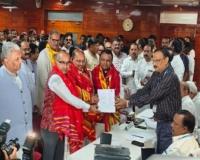 ନାମାଙ୍କନ ଦାଖଲ କଲେ ମନମୋହନ ସାମଲ ଓ ସୁଜିତ କୁମାର 