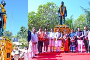  ଉତ୍କଳ କେଶରୀ ଡ଼ଃ ହରେକୃଷ୍ଣ ମହତାବଙ୍କ ଜୟନ୍ତୀ ଉପଲକ୍ଷେ ମୁଖ୍ୟମନ୍ତ୍ରୀଙ୍କ ଶ୍ରଦ୍ଧାଞ୍ଜଳି ଜ୍ଞାପନ