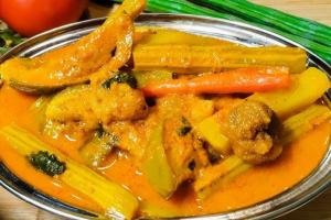 ସଜନା ଛୁଇଁ ସିମ୍ବ ବେସର