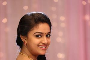 ପସନ୍ଦ ଆସୁଛନ୍ତି କ୍ରିତି