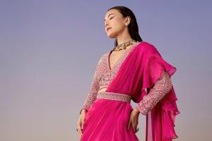 ପ୍ରି-ଡ୍ରାପ୍‌ଡ ଶାଢ଼ୀ