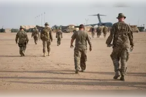 କାହିଁକି ମଧ୍ୟ ପ୍ରାଚ୍ୟକୁ ସେନା ପଠାଉଛି ଆମେରିକା