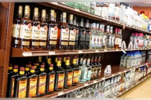 ମଦ ଦୋକାନ ନବୀକରଣ ପାଇଁ ହେବ ଲଟେରୀ 