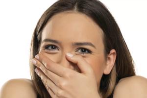 ନିଜ ଭୁଲରେ ହସିବା ଶିଖନ୍ତୁ