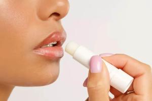 ଓଠର ଯତ୍ନ