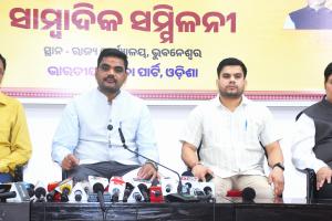 ଦୁଇ ବର୍ଷରେ ଓଡିଶାର ଶିଳ୍ପାୟନର ନୂଆ ଧାରା ସୃଷ୍ଟି ହୋଇଛି : ମନ୍ତ୍ରୀ ଶ୍ରୀ ସମ୍ପଦ ଚନ୍ଦ୍ର ସ୍ୱାଇଁ
