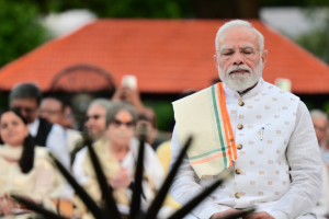 ସେବା କରୁ କରୁ ୨୫ବର୍ଷ - ମୋଦି