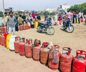 ଦିଲ୍ଲୀରେ ଗୋଦାମରୁ ସିଧାସଳଖ ଏଲପିଜି ବିକ୍ରୟ ଉପରେ ନିଷେଧ