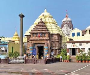  ୩ୟ ଦିନରେ ଶ୍ରୀମନ୍ଦିର ରତ୍ନଭଣ୍ଡାର ଅଳଙ୍କାର ଗଣତି ମଣତି 