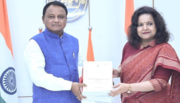 ଶ୍ରୀଗୁଣ୍ଡିଚା ଦଳାଚକଟା ଘଟଣାରେ ମୁଖ୍ୟମନ୍ତ୍ରୀଙ୍କୁ ରିପୋର୍ଟ ପ୍ରଦାନ