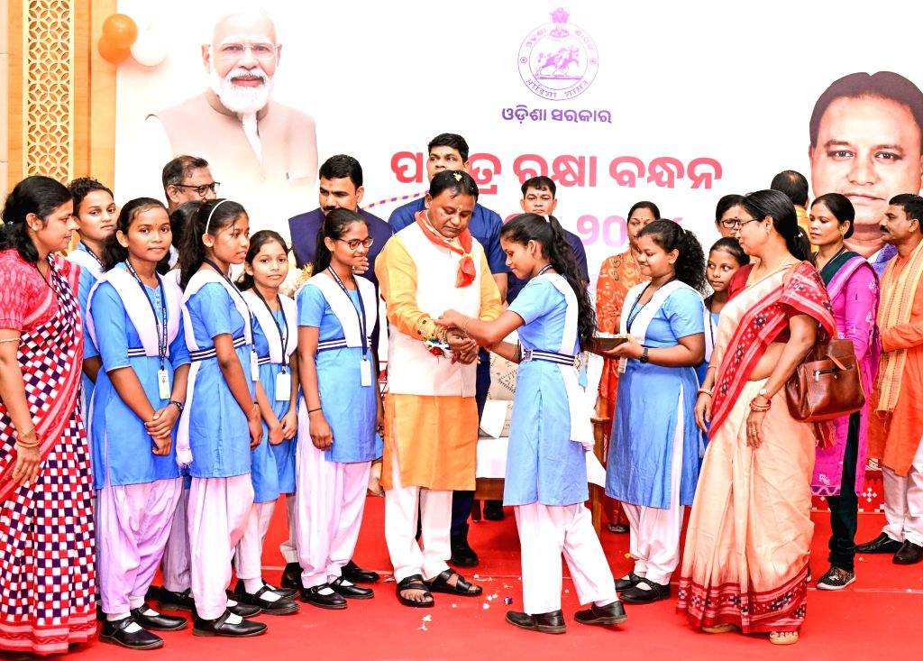 ମୁଖ୍ୟମନ୍ତ୍ରୀଙ୍କ ସାମନ୍ତବାଦ ବାଣ