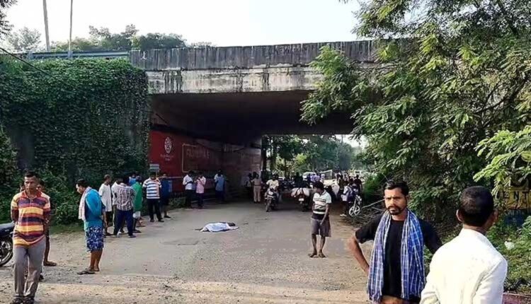 ଓଭରବ୍ରିଜ ତଳୁ ରକ୍ତାକ୍ତ ମୃତଦେହ ଉଦ୍ଧାର