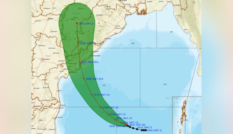 କାକିନାଡ଼ା ଠାରୁ ୬୨୦ କିମି ଦୂରରେ 'ମୋନ୍ଥା'